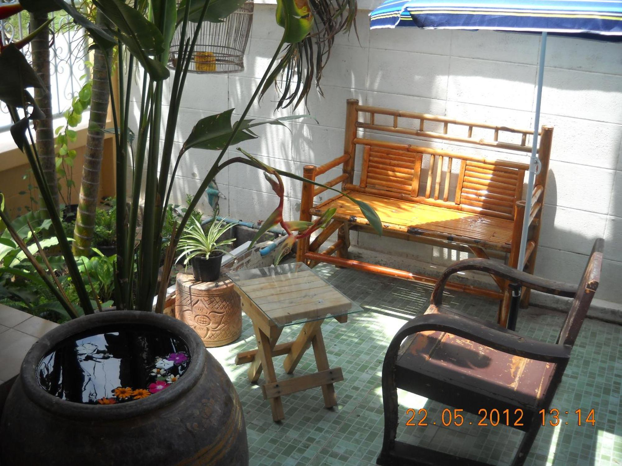 Srikrung Guesthouse Phra Nakhon Si Ayutthaya Exterior foto