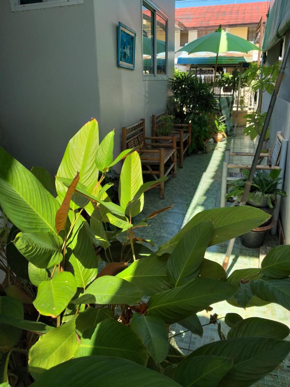 Srikrung Guesthouse Phra Nakhon Si Ayutthaya Exterior foto